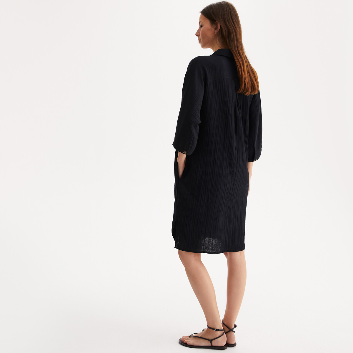 ANNE WEYBURN<br>Vestido reto, na altura do joelho, em algodão