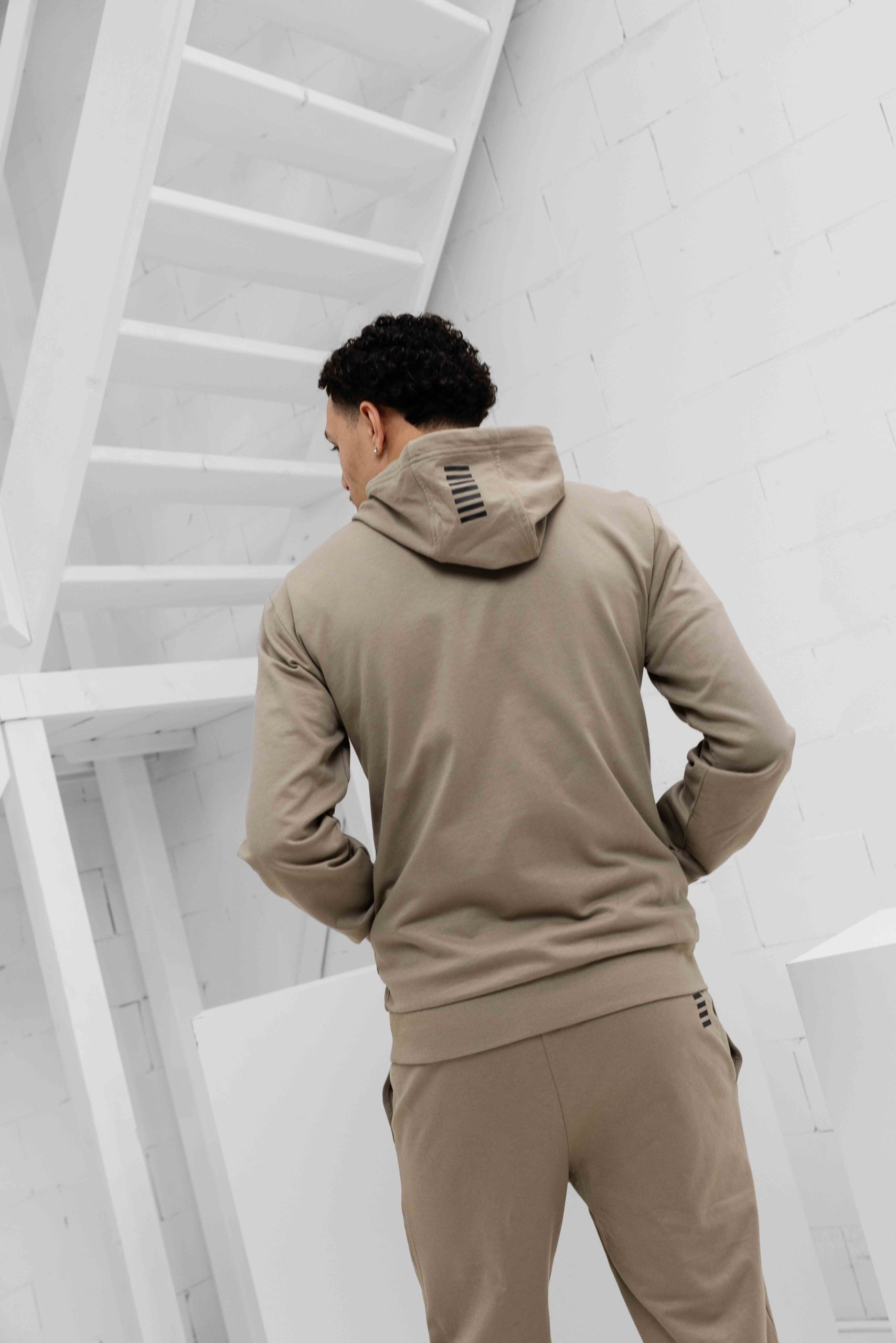 EA7 Emporio Armani 8NPV65 Trainingspak Heren Beige