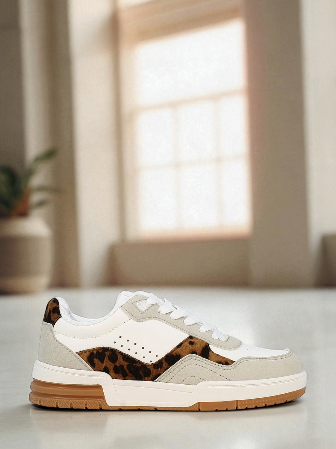 Rugged Gear Core Court Leo Sneaker
