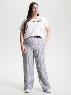 Camiseta com bordado do logotipo Curve