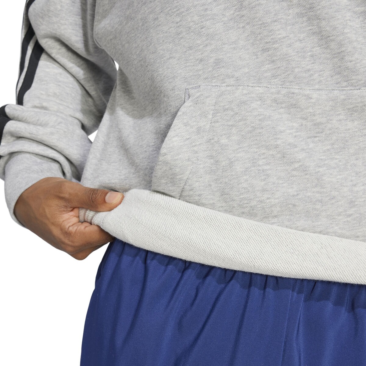 ADIDAS ROUPAS ESPORTIVAS<br>Moletom Essentiel 3 Listras