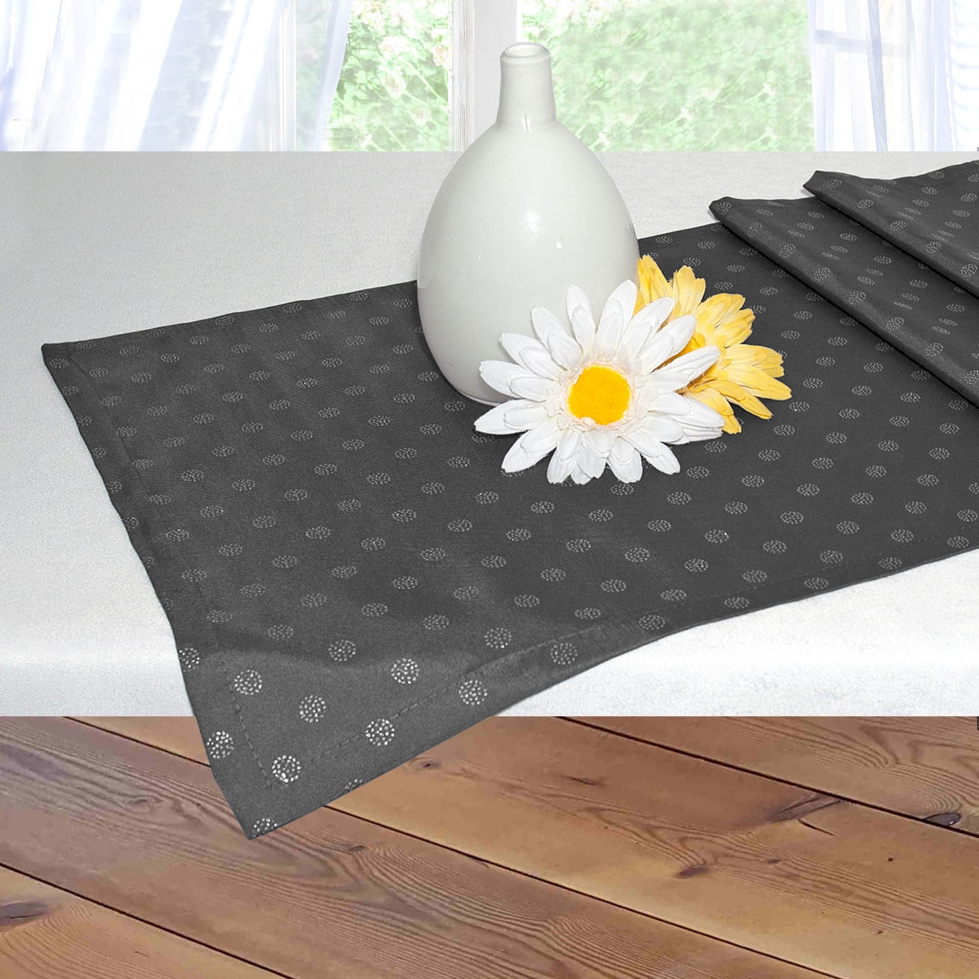 Delindo Lifestyle Tischläufer »Neville« unifarben mit Glitzereffekten