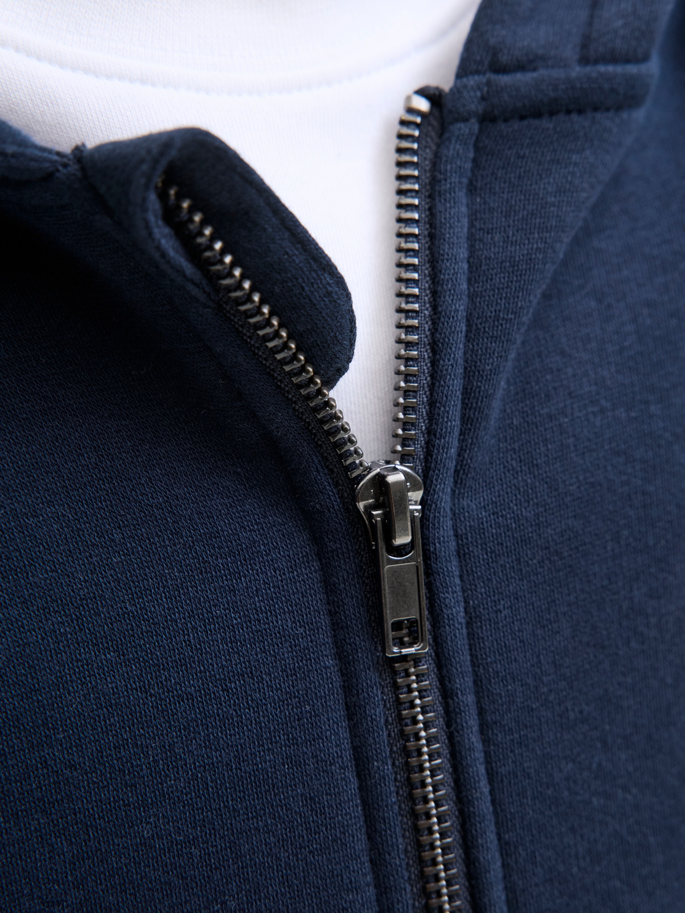 Jack & Jones PlusSize Kapuzensweatshirt »JJELOGO SWEAT ZIP HOOD 2 COL AW25  PLS«