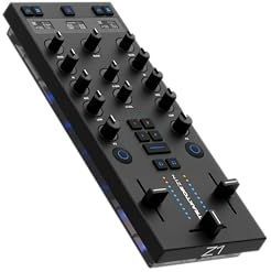 Native Instruments - Traktor Z1 Mk2 - Mixer Controller - Geluidskaart