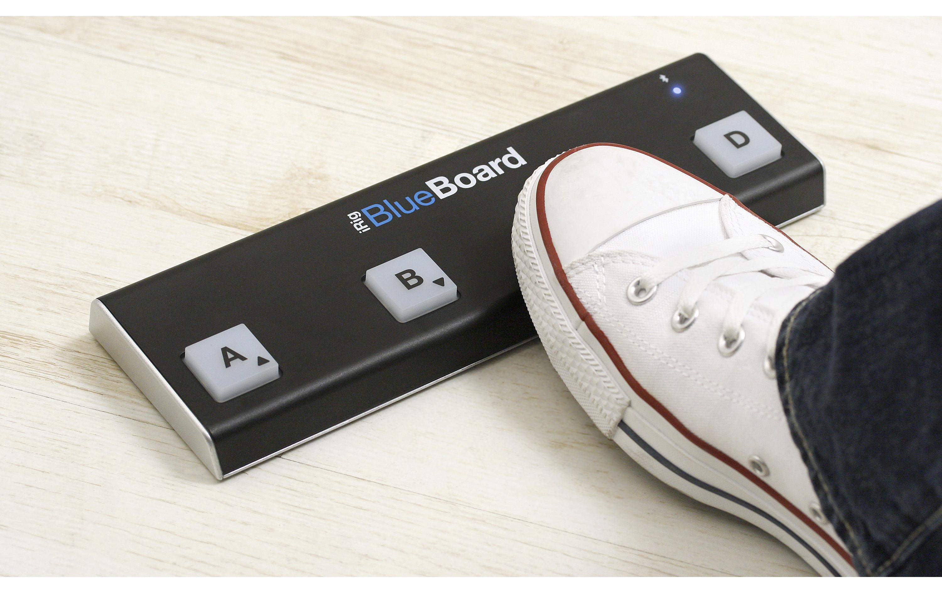 Fusscontroller iRig BlueboardKabelloser MIDI-Fussschalter