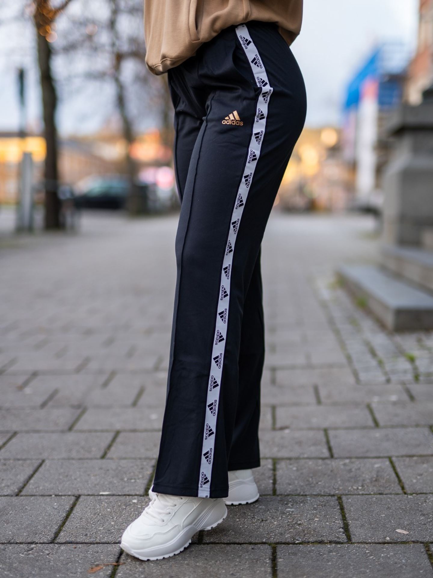 U-4-U Pant