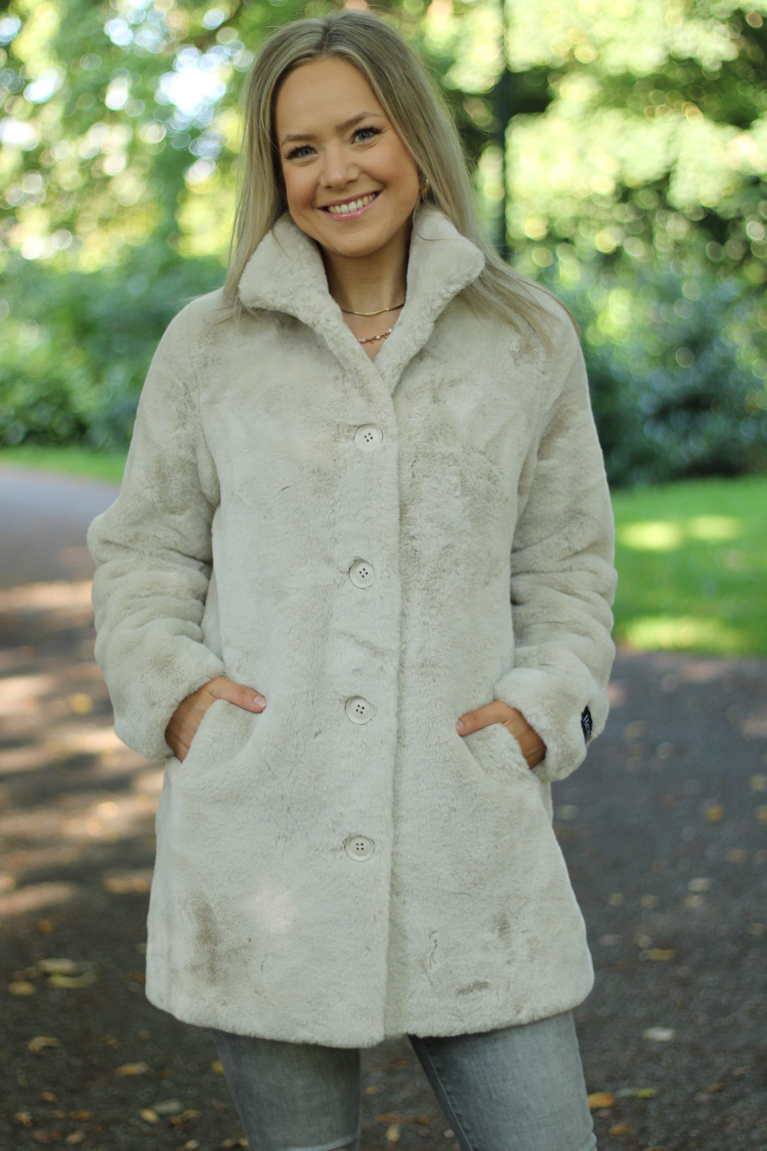 Rino & Pelle - Nonna Single Breasted Fake Fur Coat - Birch