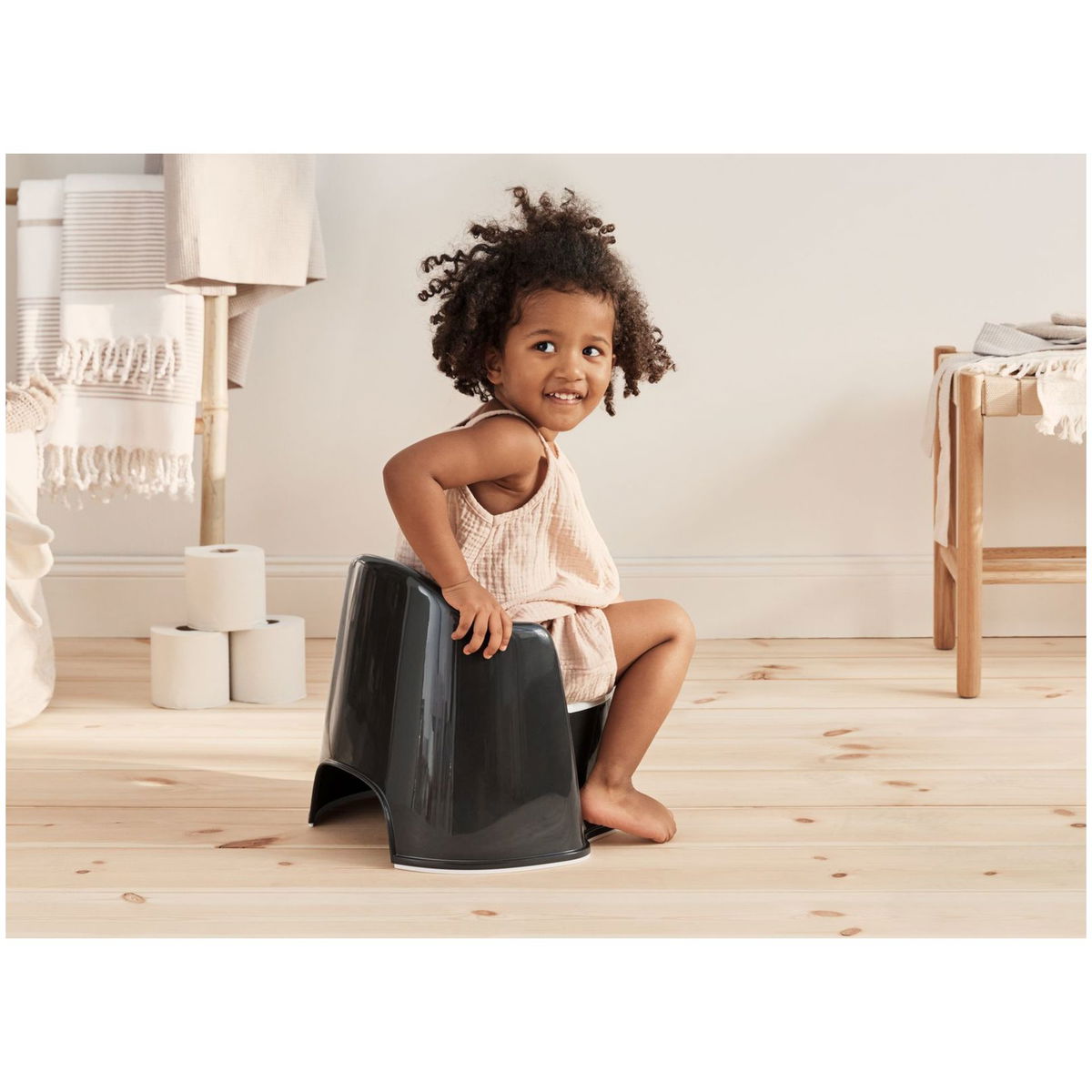 BabyBjörnBabyBjörn   Topfstuhl schwarz weiss