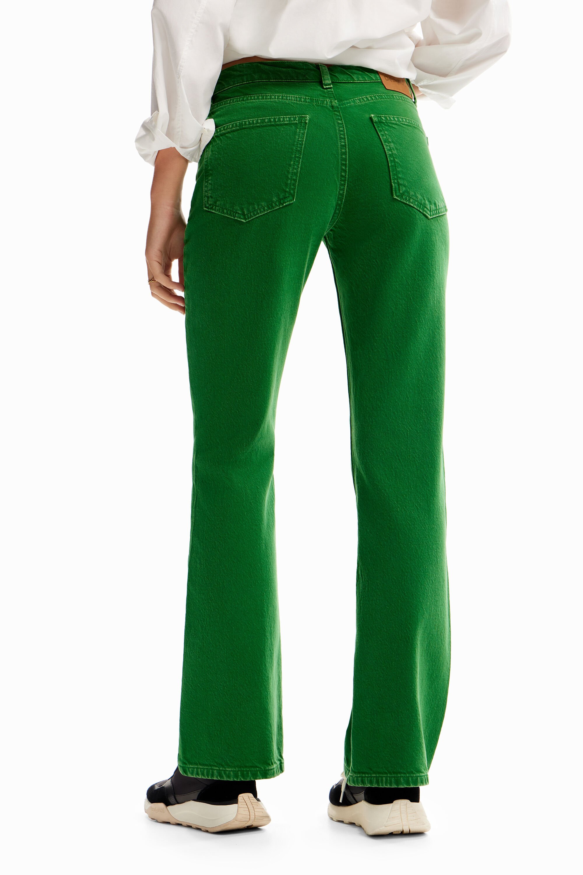 Jean flare uni