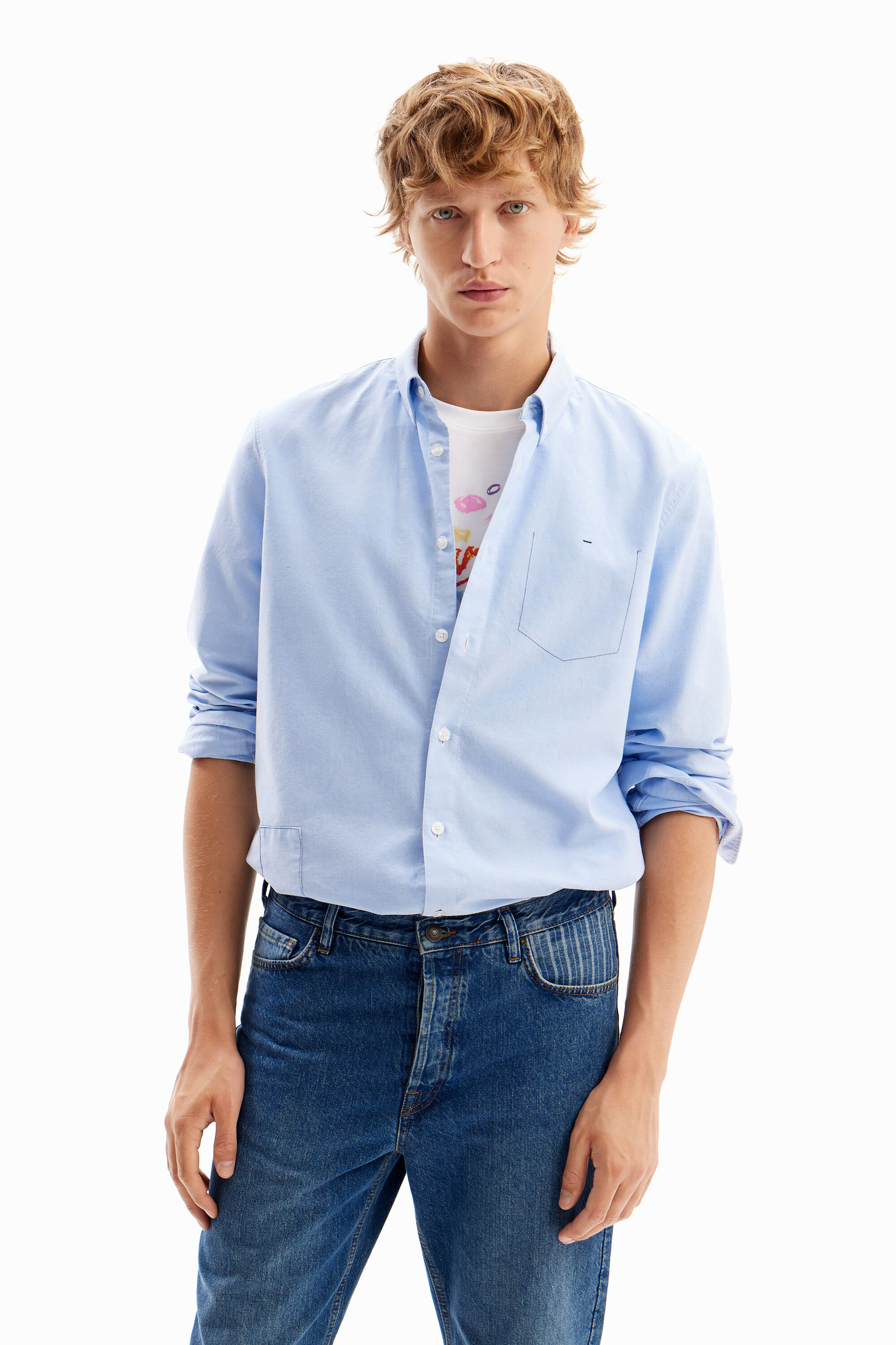 Camisa lisa com pesponto