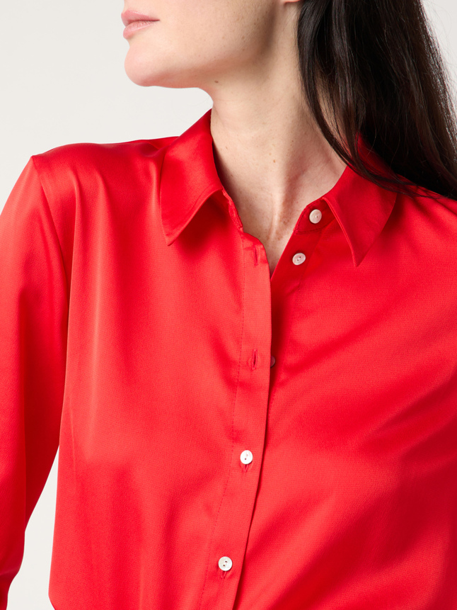 Chemise en satin manche longue