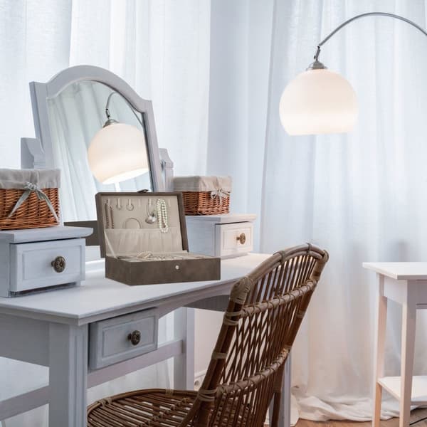 Smykkeskrin i skinnlook
