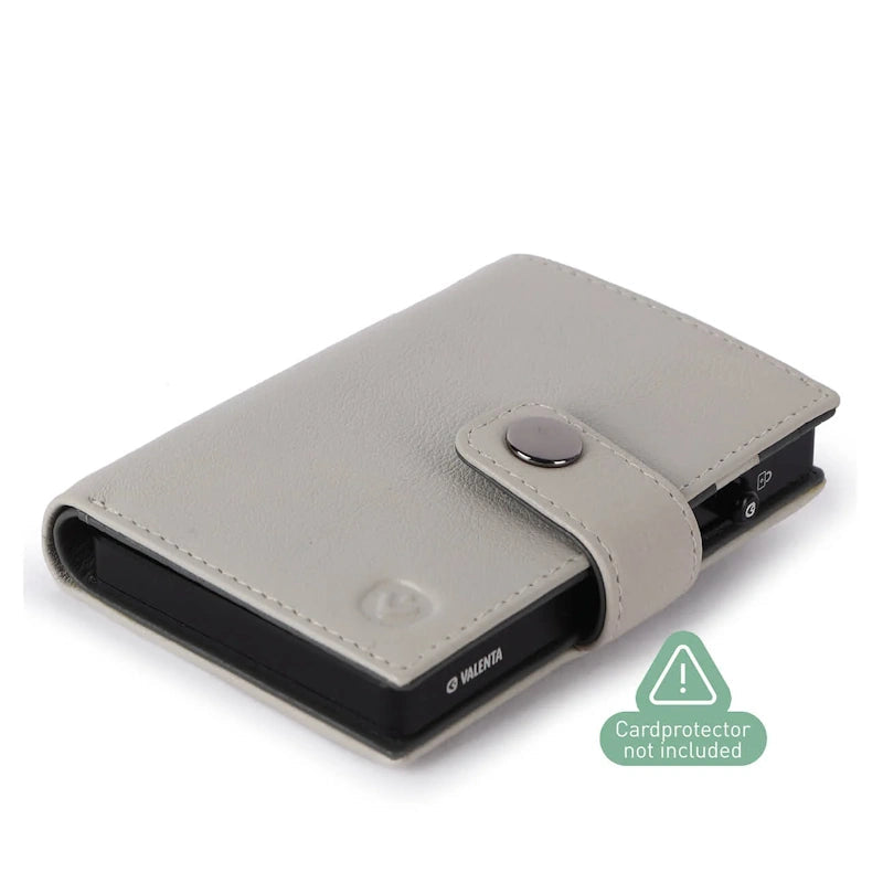 Valenta Card Wallet Leather MagSafe Luxe Off White