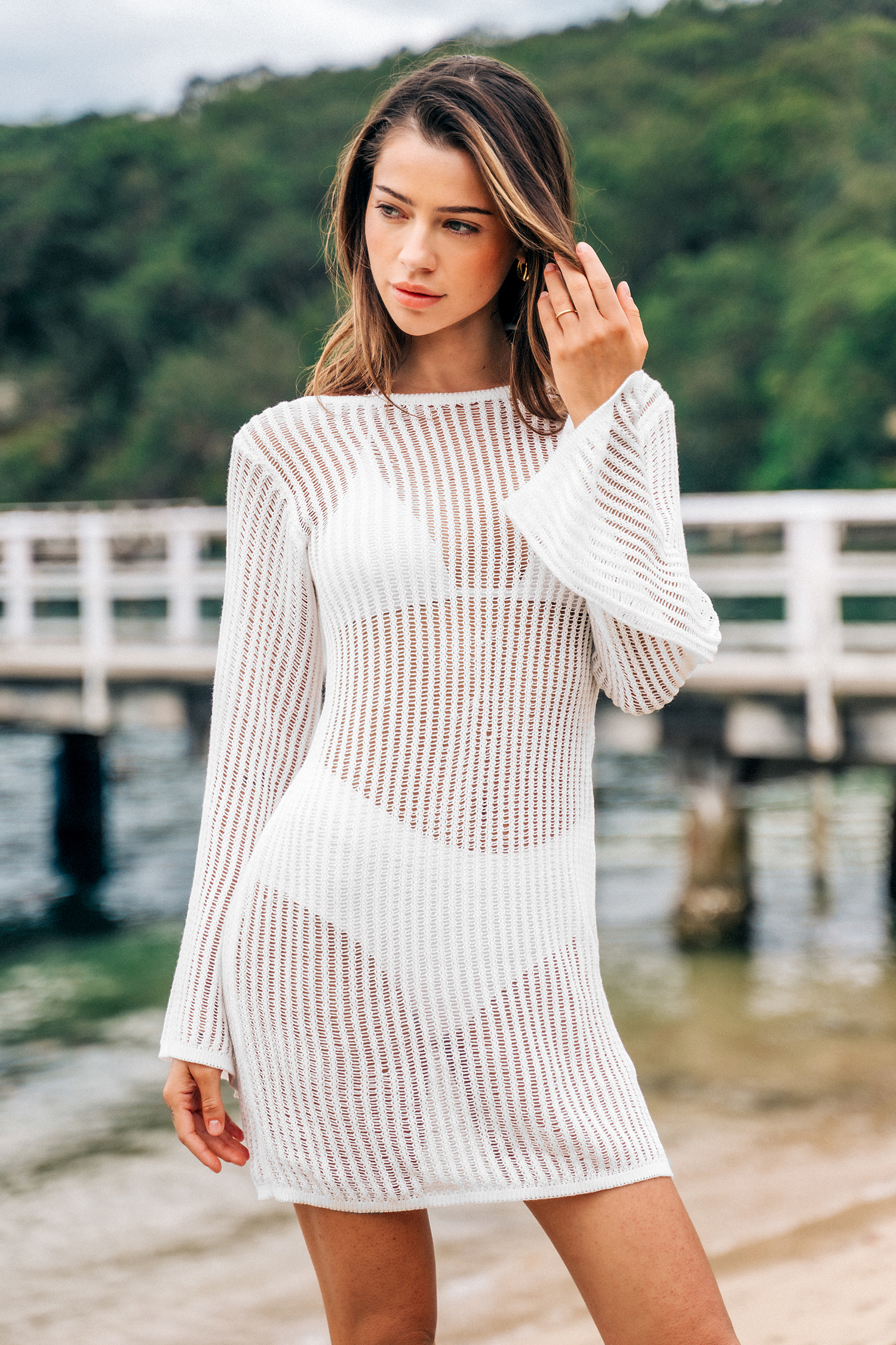 Robe cover up en crochet à manches évasées