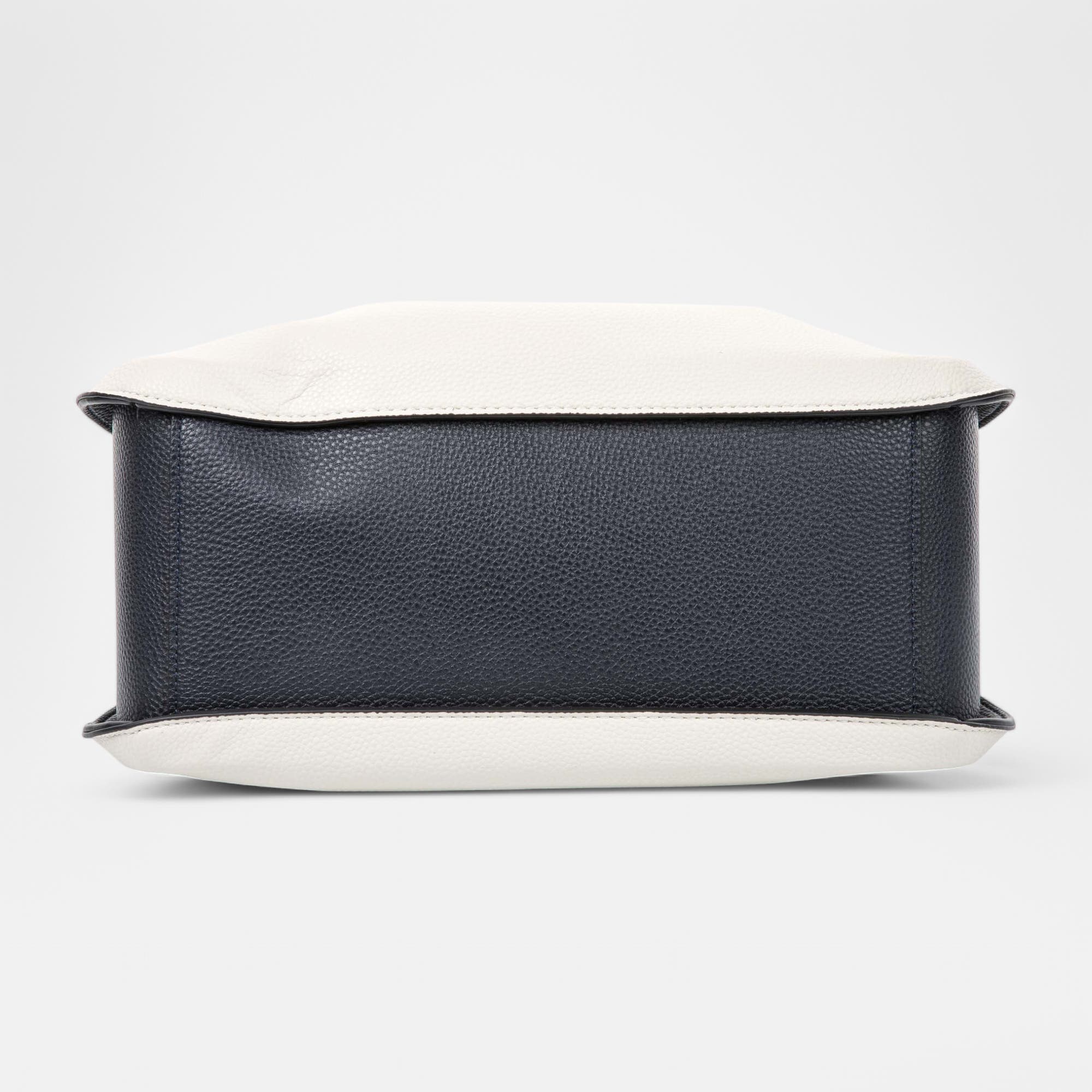 Sac à main bleu marine