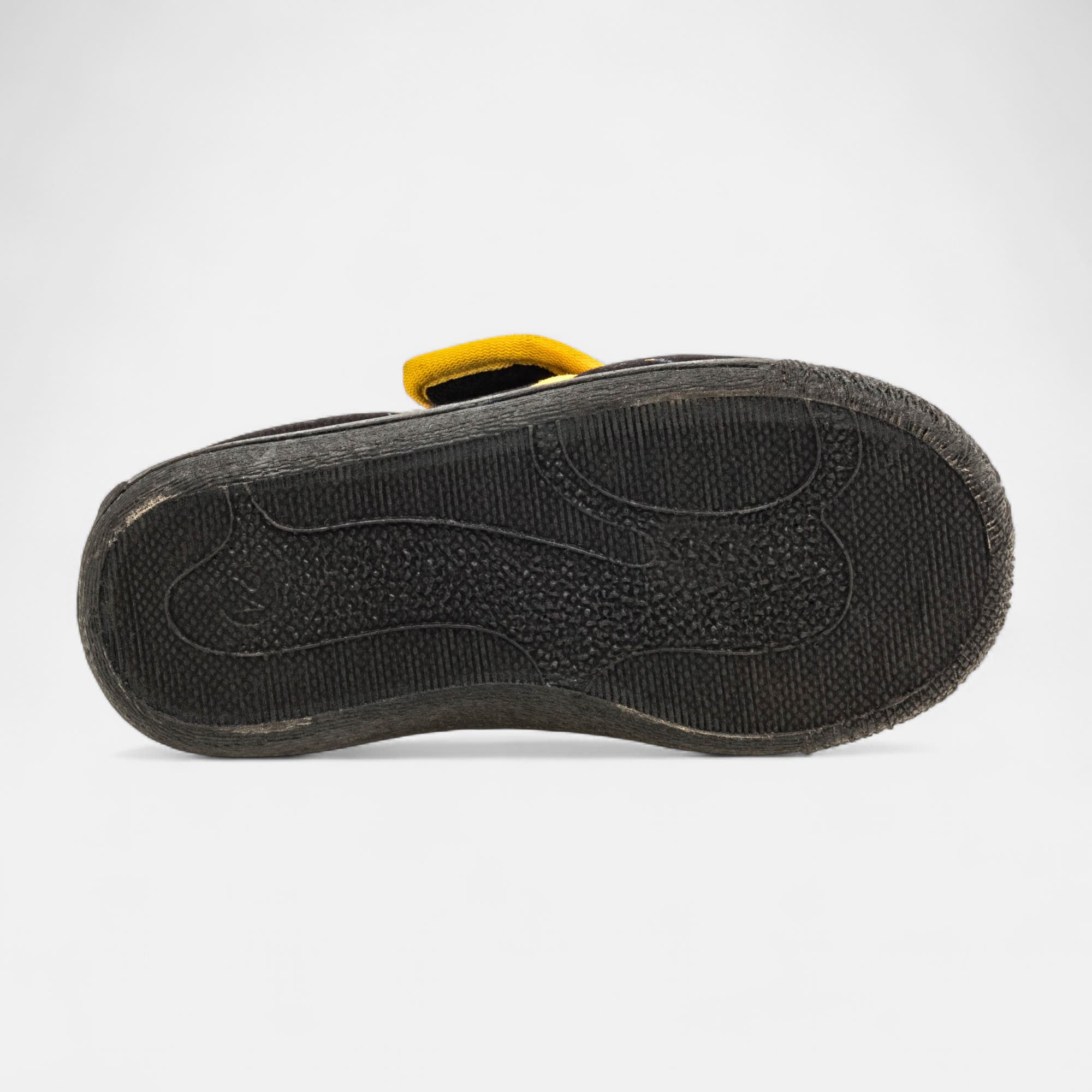 Pantoufles attaches velcros Garçon noir