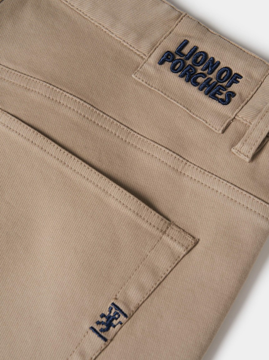 Calças regular fit 5 bolsos