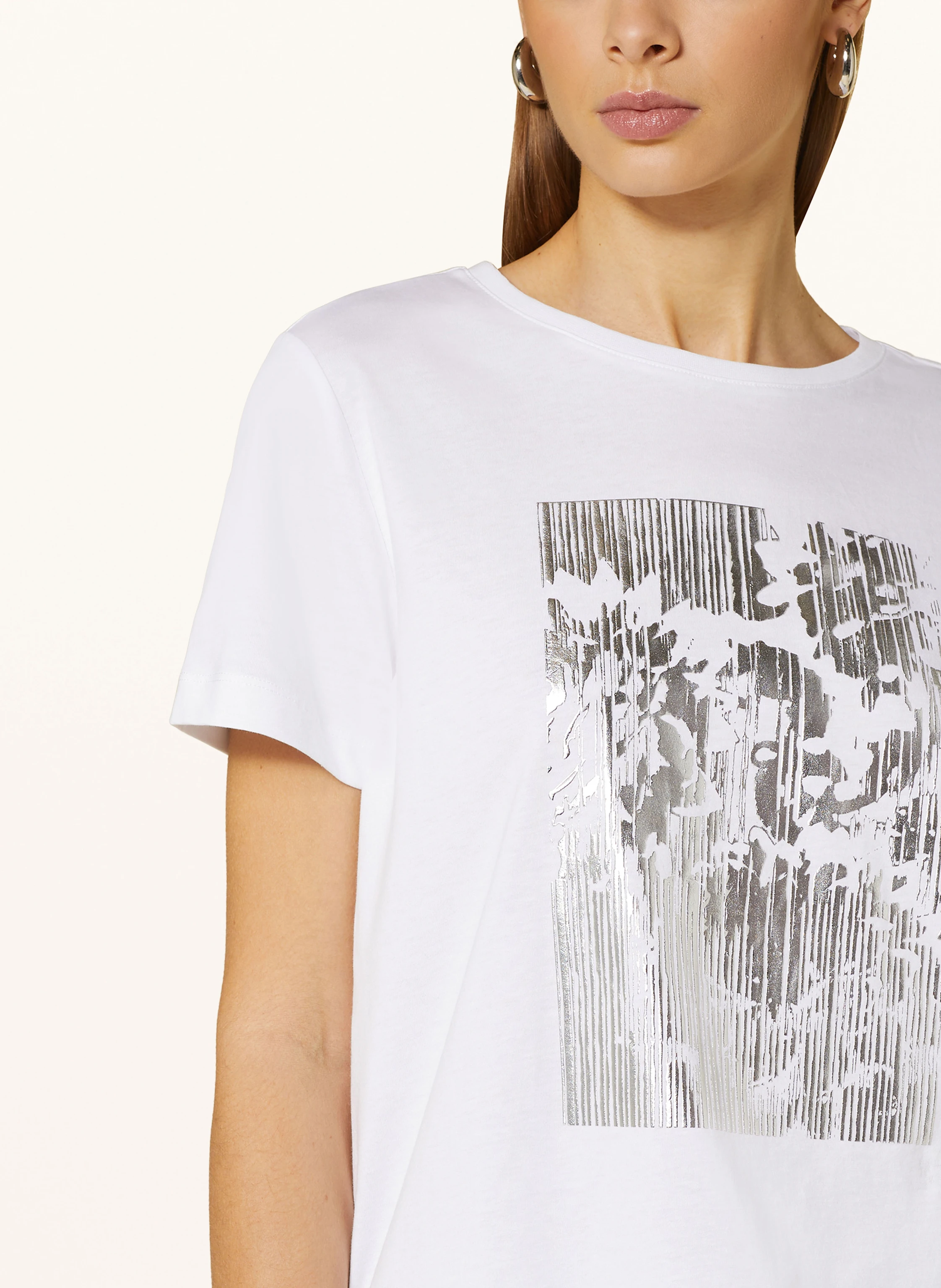 comma casual identity T-Shirt