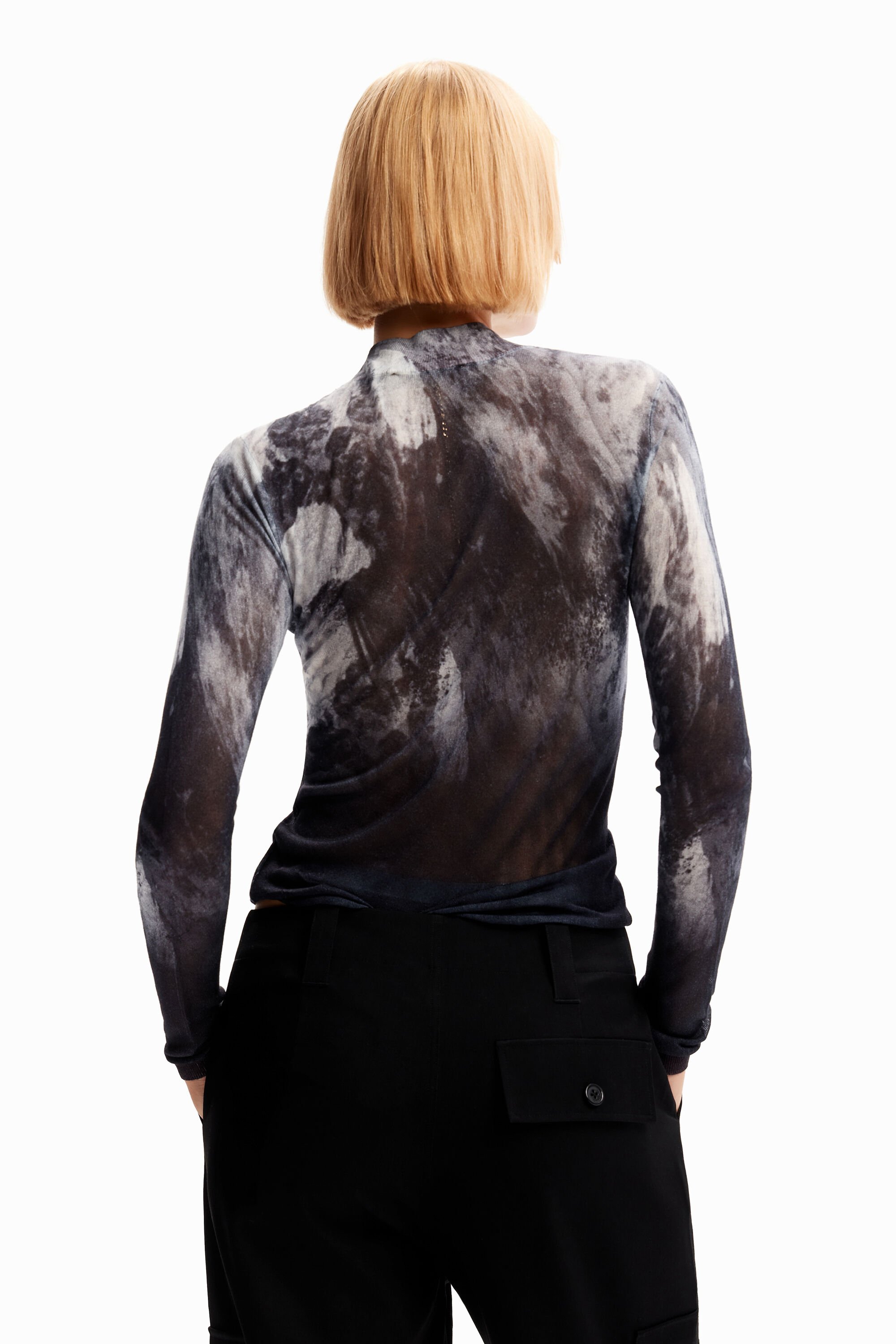 Pull fin flou
