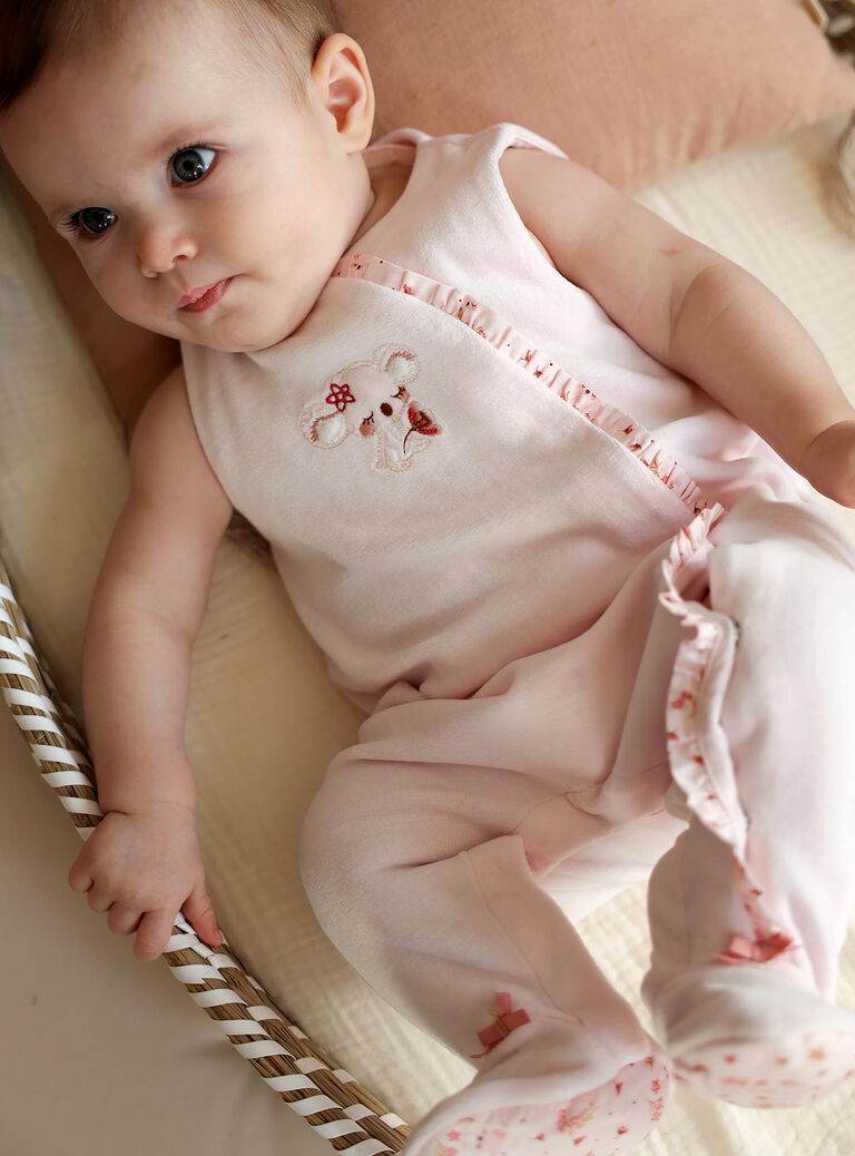 Ensemble grenouillère et gilet rose clair à fleurs