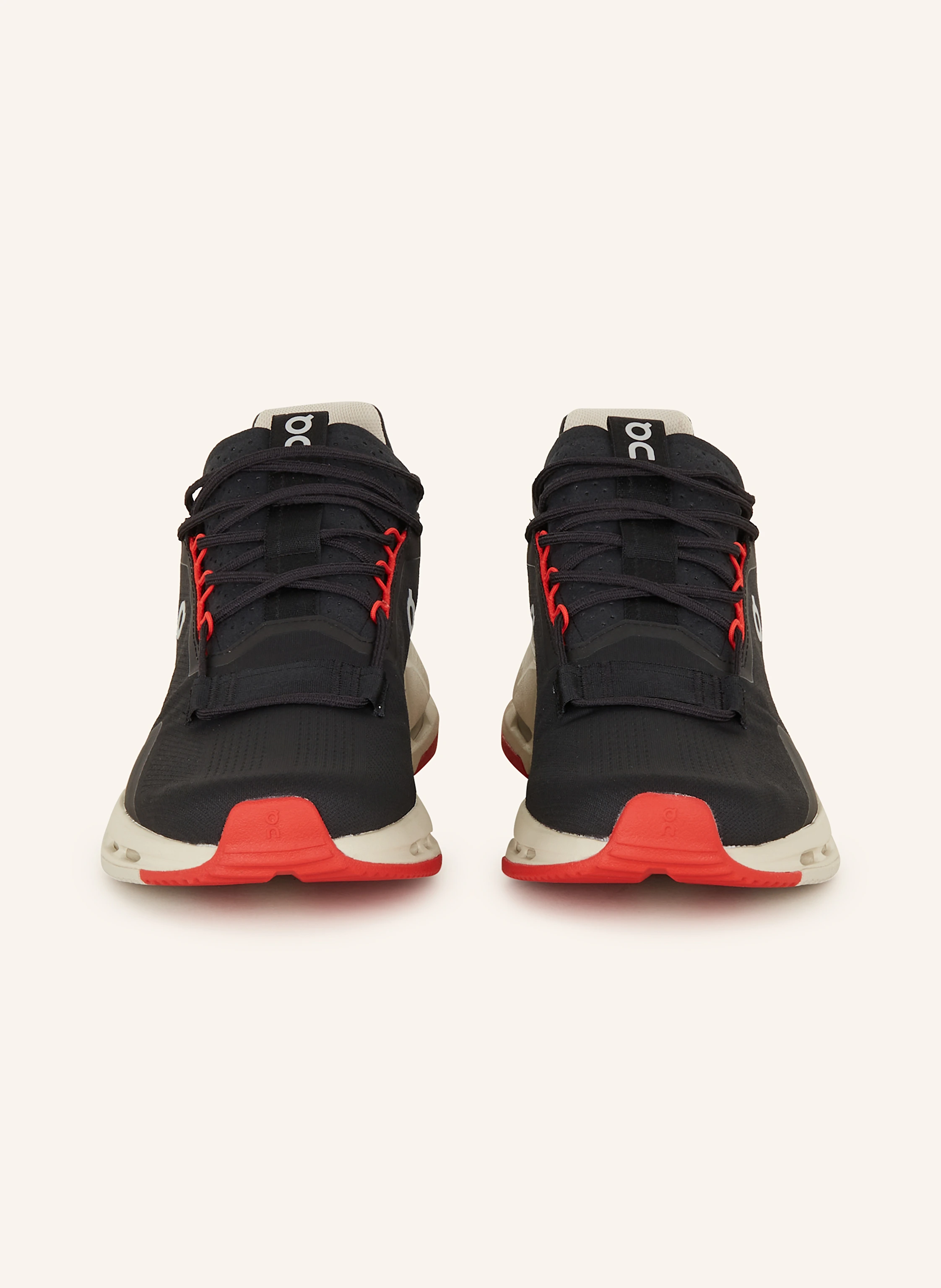 On Sneaker CLOUDNOVA 2