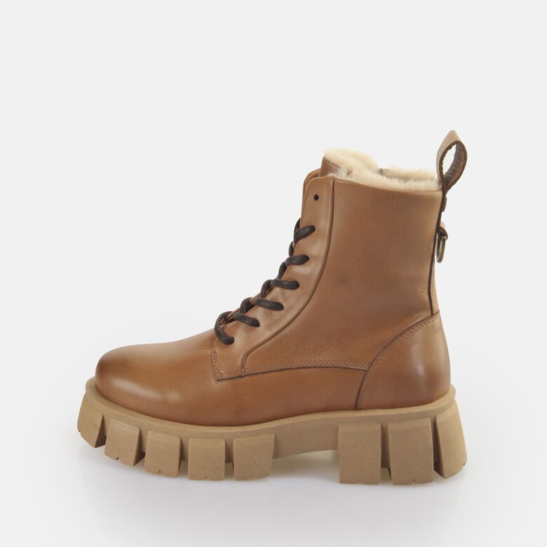 Escape Lace Up Mid Warm
