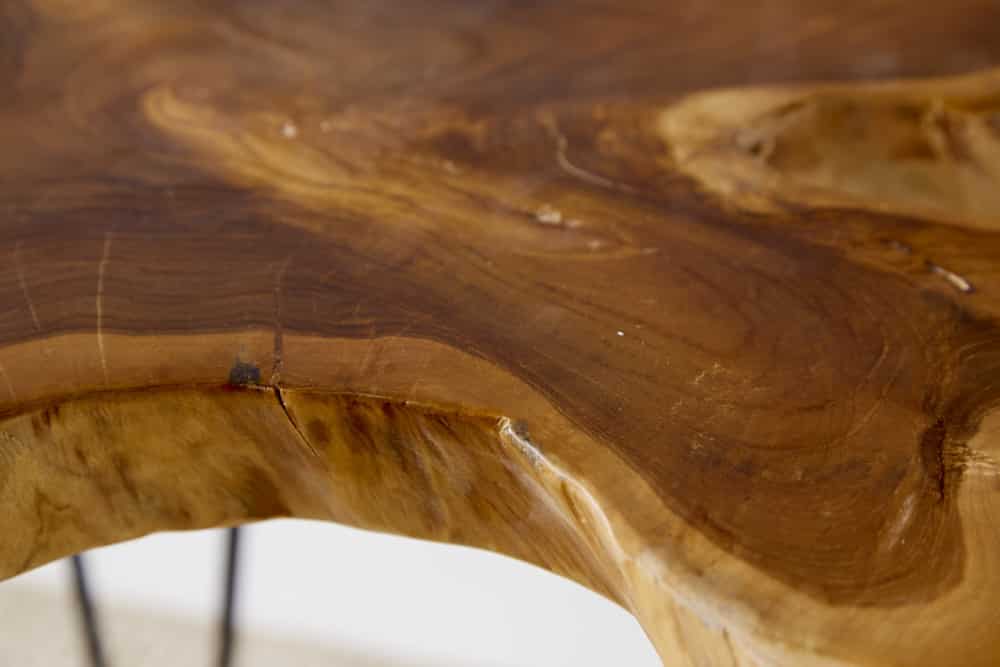 Einzigartiger Beistelltisch WILD 60cm Teakholz Baumscheibe Couchtisch