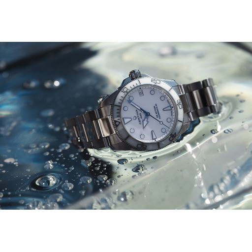 Certina DS Action C032.007.11.011.00 Dameur, Stål, 35 mm