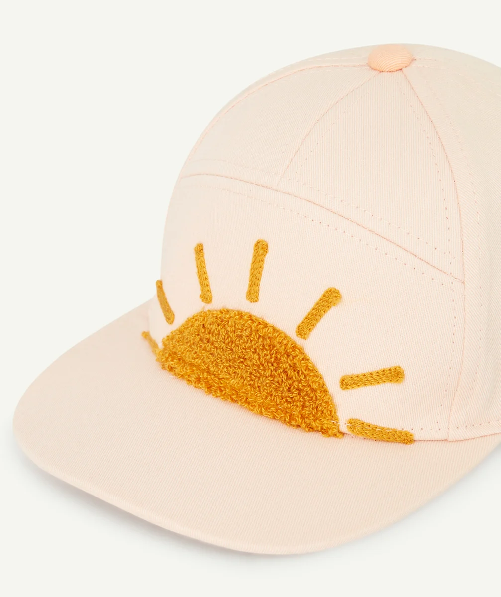 LASSIGCASQUETTE FILLE ROSE AVEC SOLEIL EN BOUCLETTE
