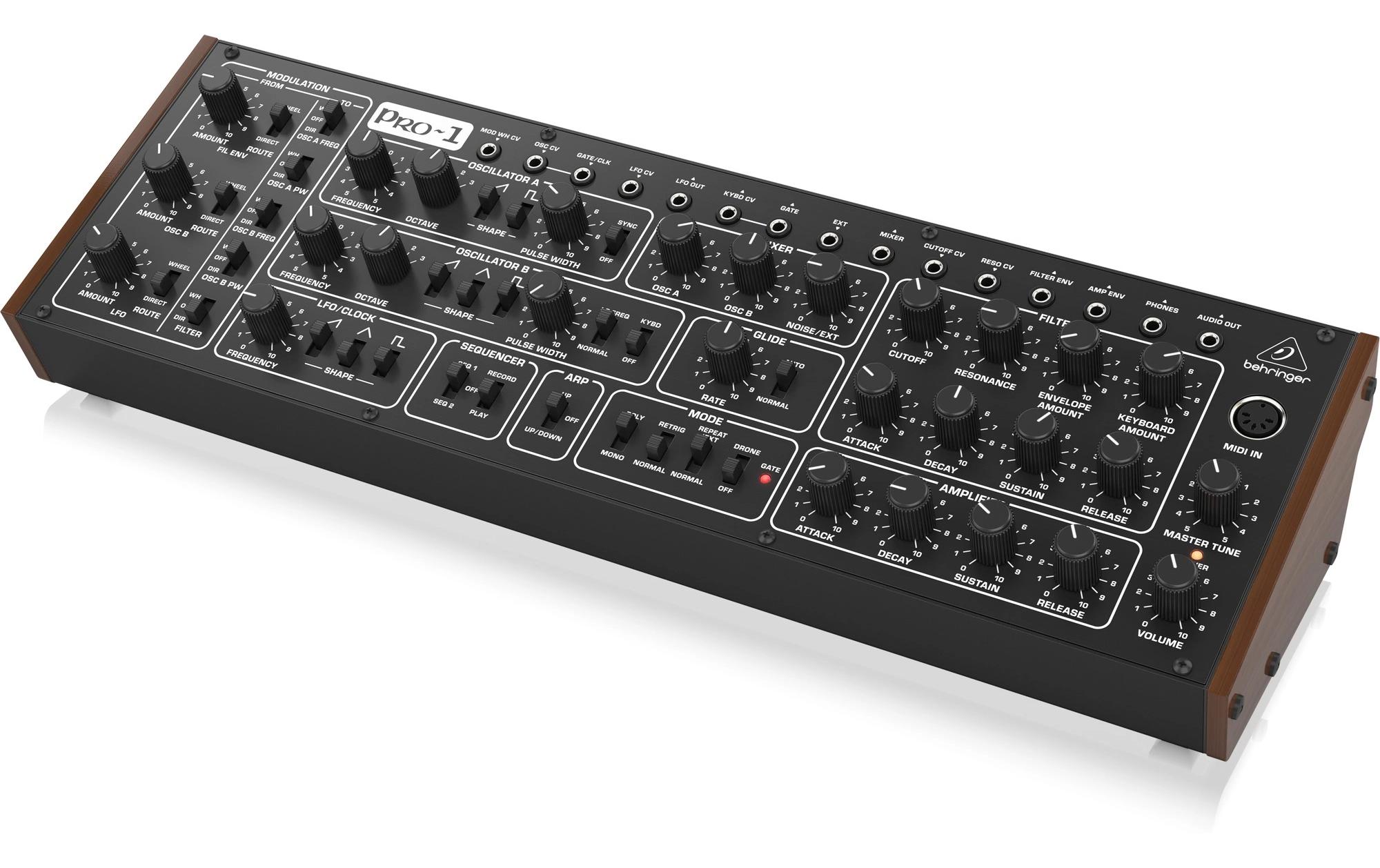 Synthesizer Pro-1<br>Analoger Synthesizer