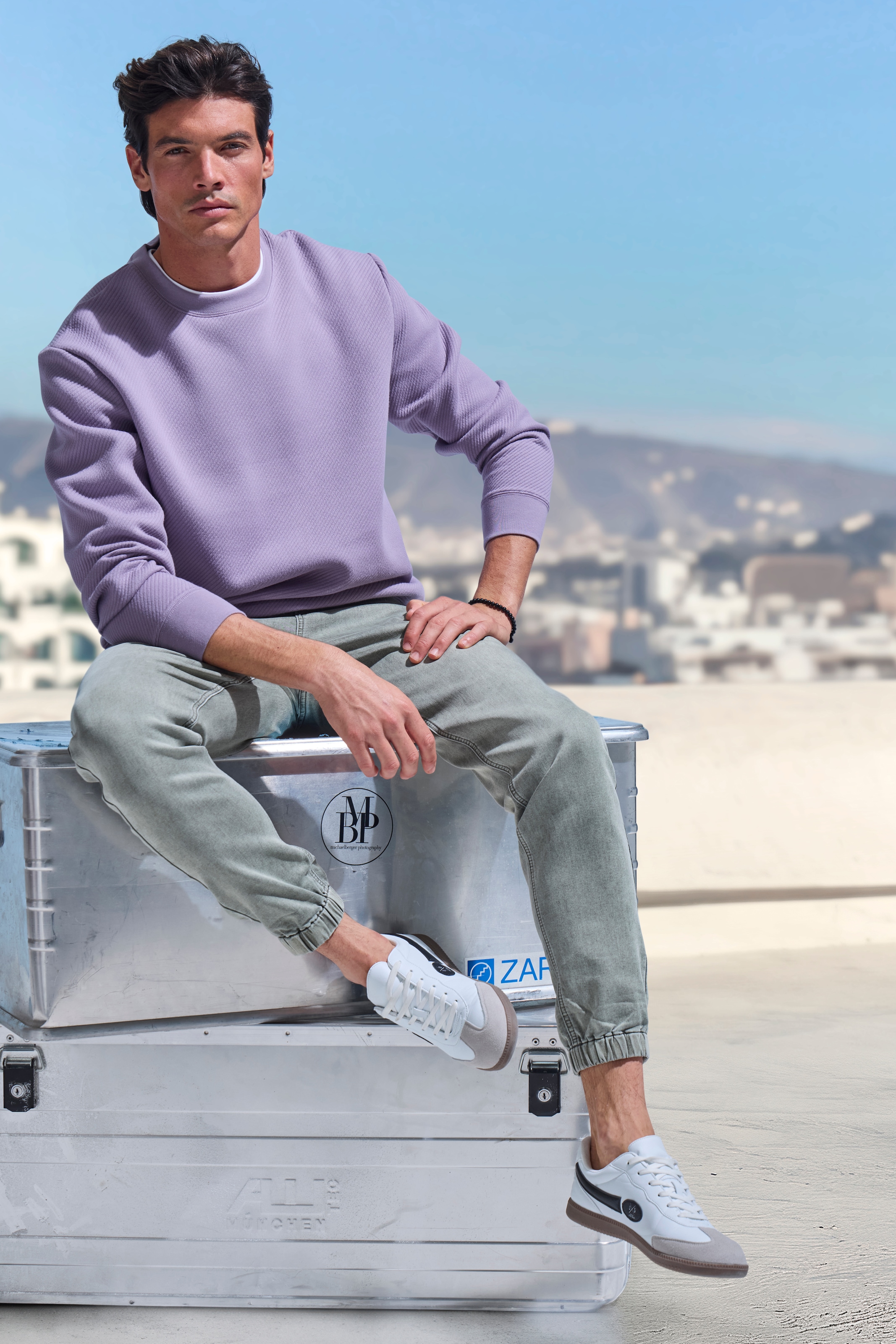 John Devin Jogger Pants »Jogg Pants«  Joggpants mit elastischem Bund aus weicher Stretch-Qualität