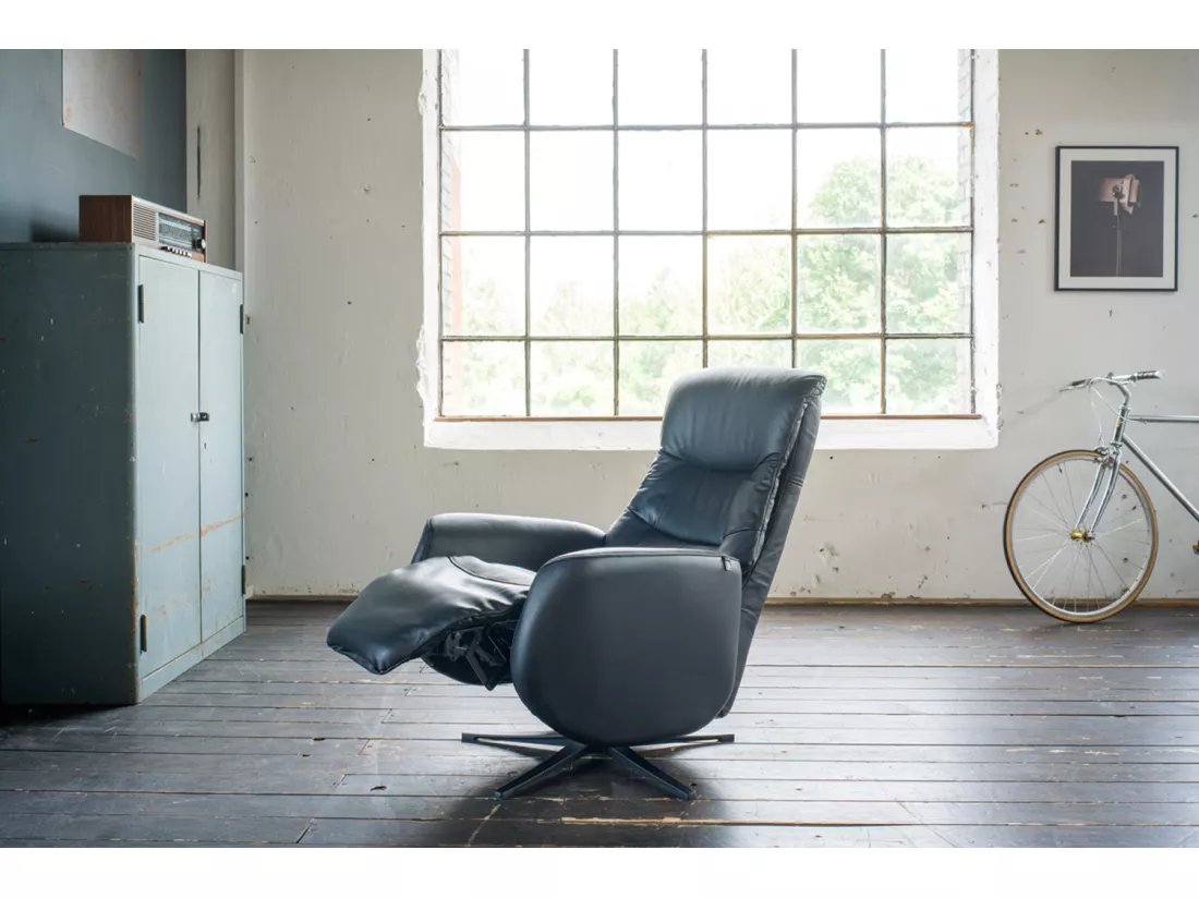 Fauteuil - Noir cuir - SARI