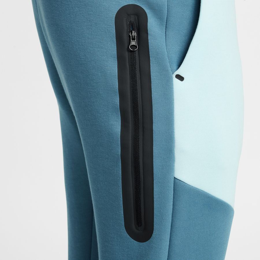 Nike Sportswear Tech Fleece
