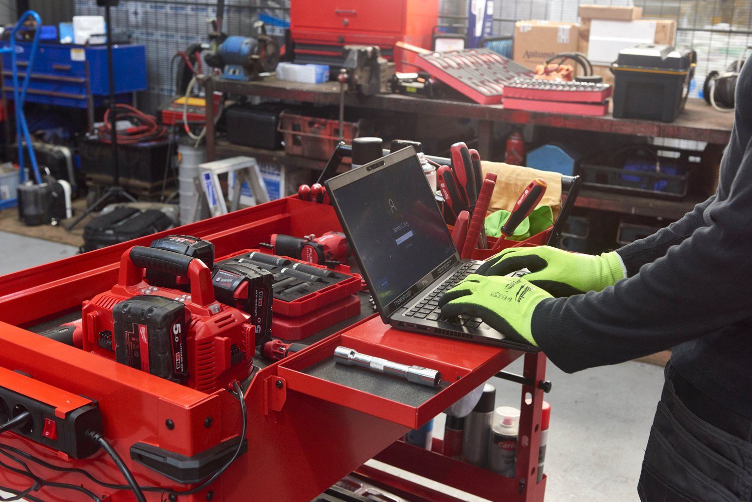 Milwaukee TOOLGUARD™ SWC40-1 Stalen gereedschapswagen rood 102cm - 4932478856
