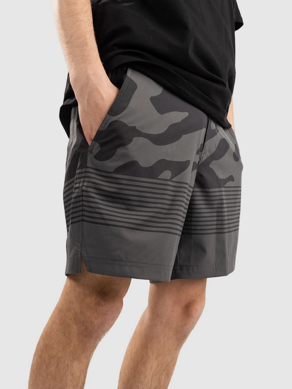 Fox Essex Volley Camo Shorts dark shadow