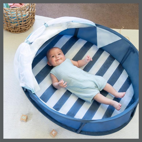 Babyni Aire de Jeux & lit d'appoint Anti-UV FPS 50+ Marinière - BABYMOOV
