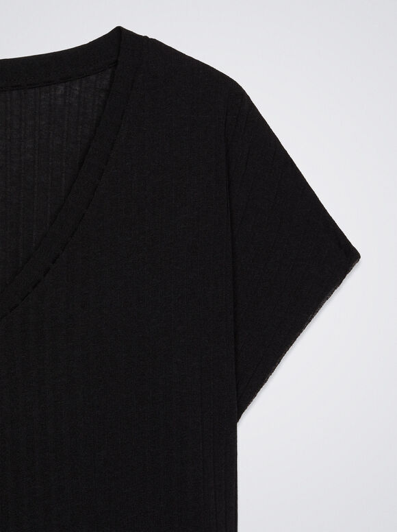 Camiseta feita com materiais reciclados - Preta