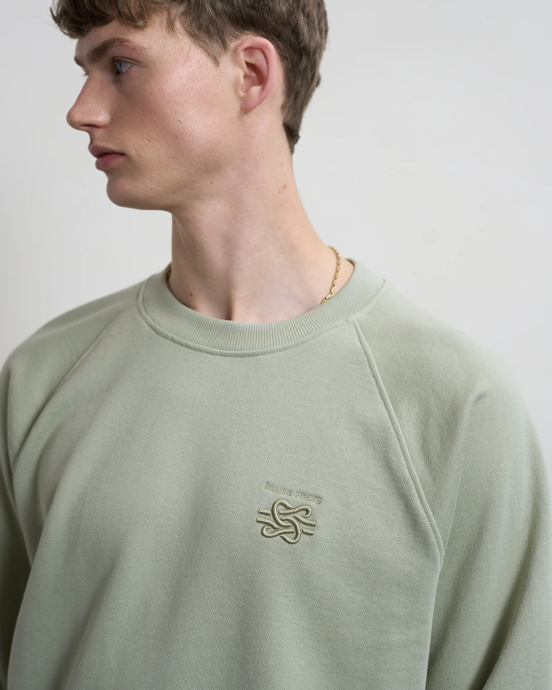 Sweatshirt Embroidered Knot Tea