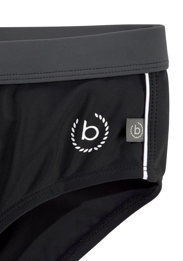 bugatti Badeslip »Birk«, mit kontrastfarbenen Details
