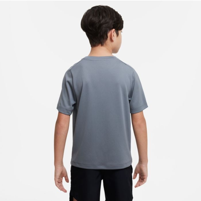 Nike Junior T-shirts Dri-Fit Graphic Shorts Sleeve Tee Grå