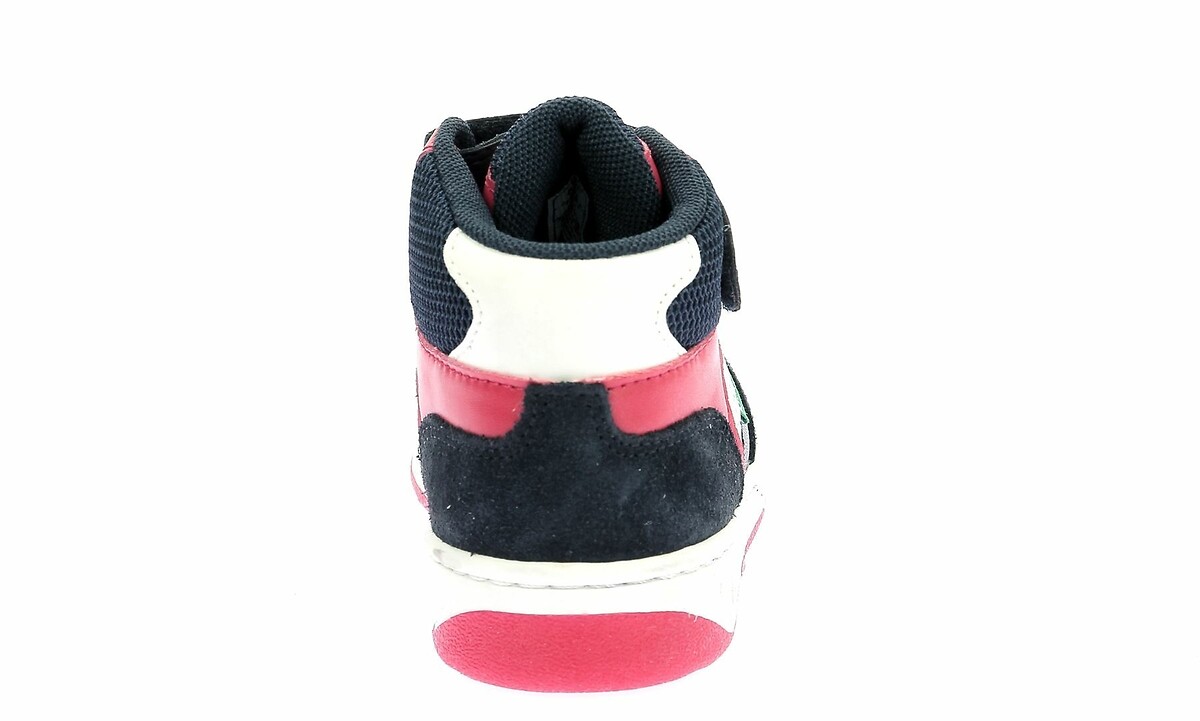 KICKERS<br>Tênis alto Kickado