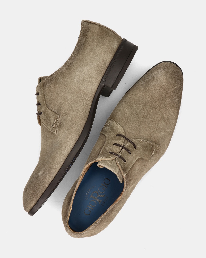 Giorgio Lage nette schoenen  - beige