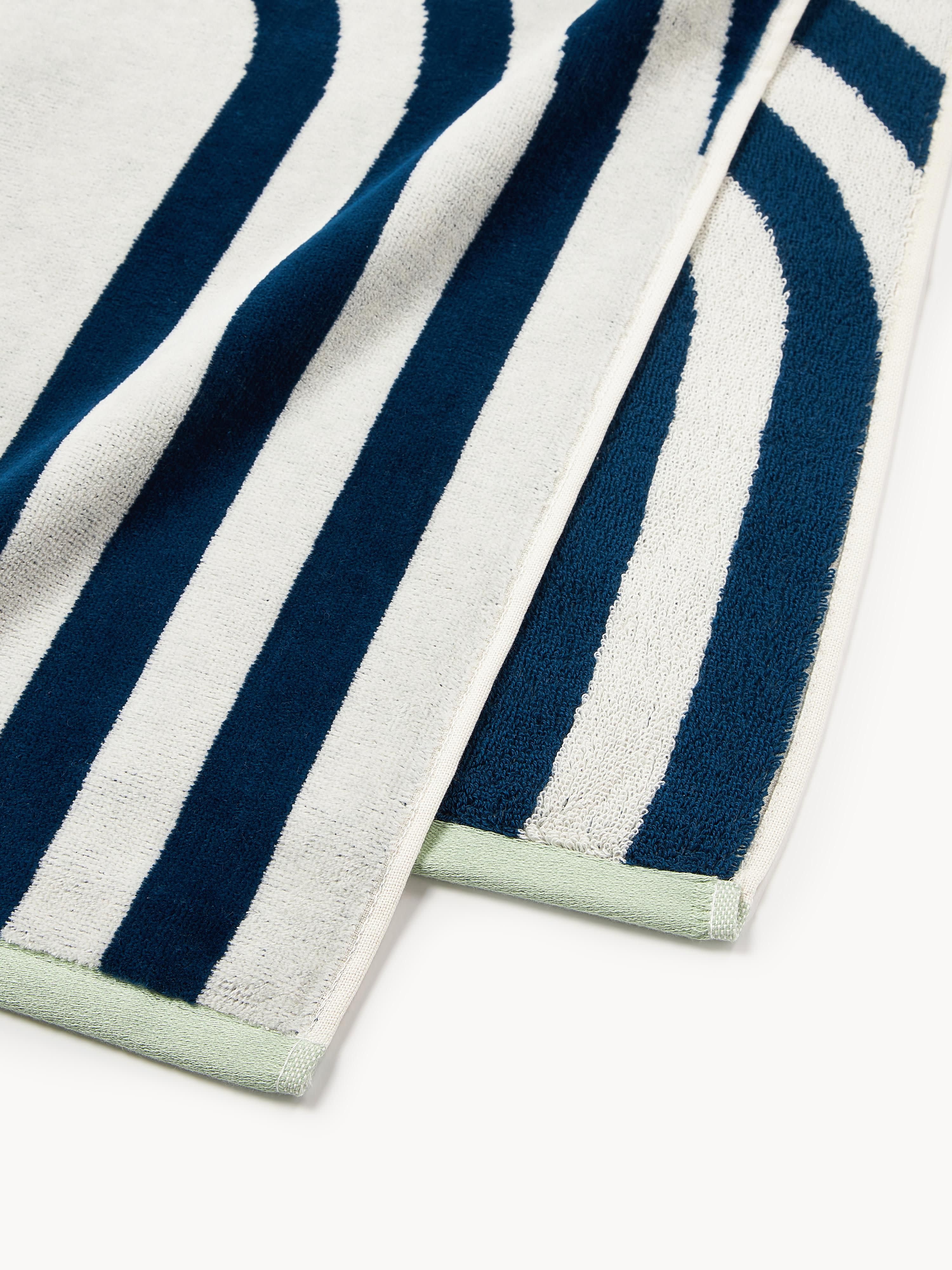 Strandlaken Shiloh met geometrisch patroon