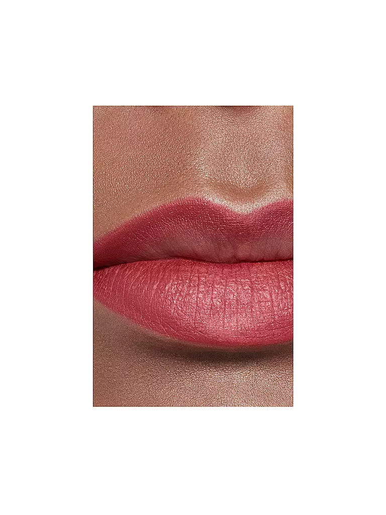 CHANEL LIPPENKONTURENSTIFT MIT LANGEM HALT 1.2G beere