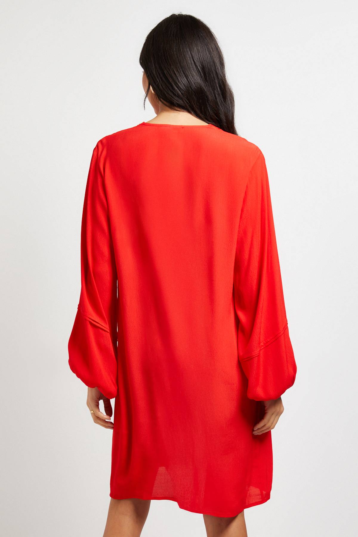 Wallis Robe Droite Sans Col en Viscose avec Détails de Coutures