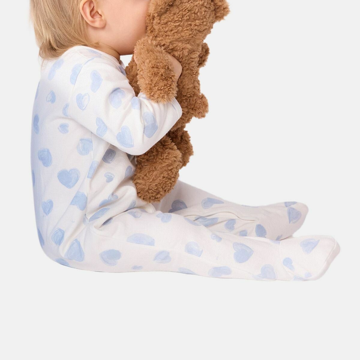 PETIT BATEAU<br>Pijama de bebê em fleece escovado com estampa de coração