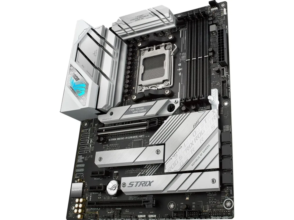 ASUS ROG STRIX B650-A GAMING WIFI - Bundkort - ATX - Socket AM5 - AMD B650 Chipset - USB-C 3.2 Gen 2x2, USB-C 3.2 Gen2, USB 3.2 Gen 2, USB 3.2 Gen 1 - 2.5 Gigabit LAN, Wi-Fi 6, Bluetooth - onboard grafik (CPU påkrævet) - HD Audio (8-kanaler)