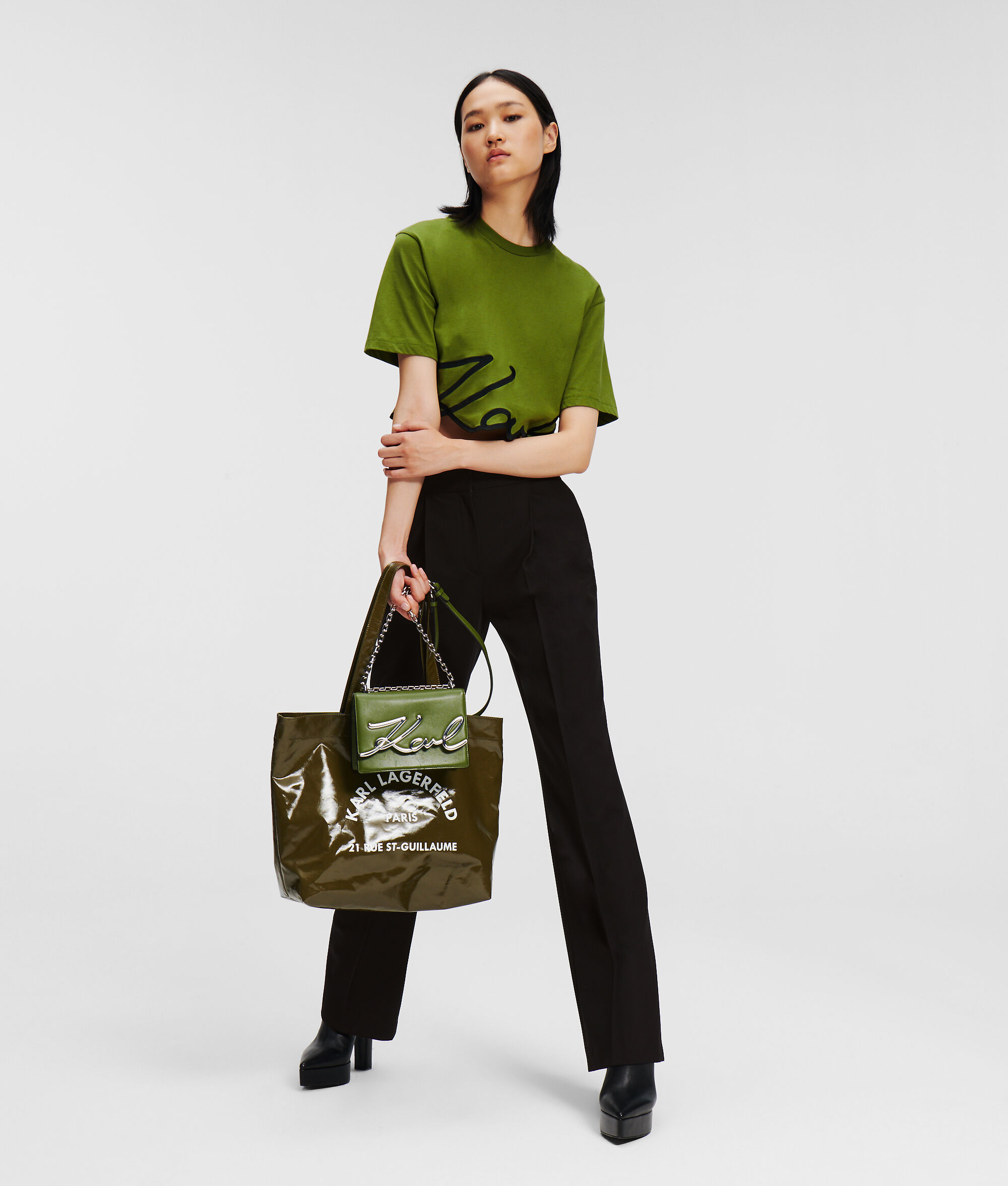 PANTALON LARGE AJUSTÉ