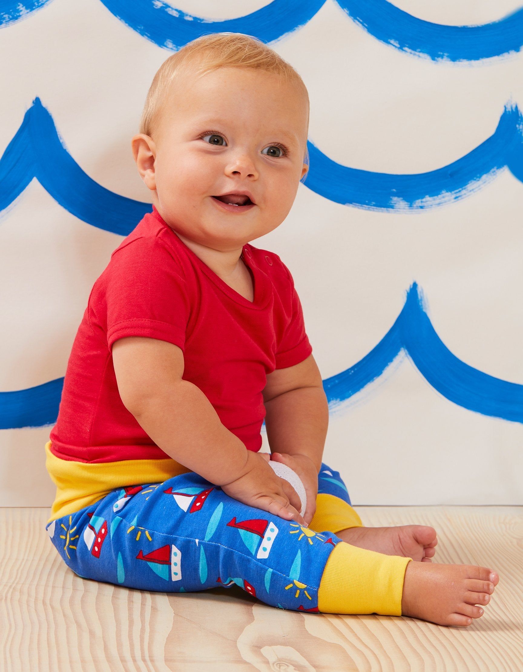 Toby Tiger Babyhose mit Segelboot Print