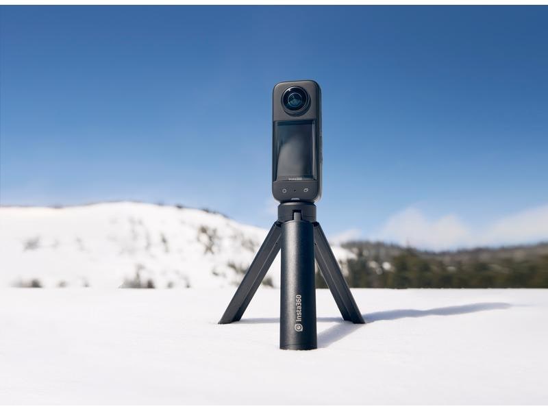 Insta360 360°-Videokamera X3 Kompakte 360-Action-Kamera mit grossem Touchscreen